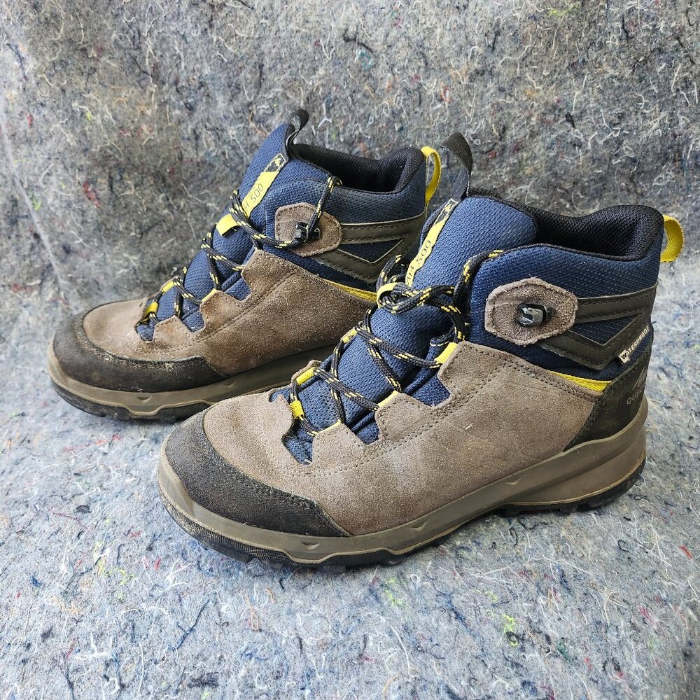 Quechua Women's waterproof hiking boots- Size 6